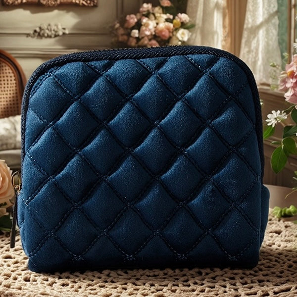 Velvet Quilted Travel Jewelry Organizer – Portable Zipper Case for Earrings, Rings & Necklaces
