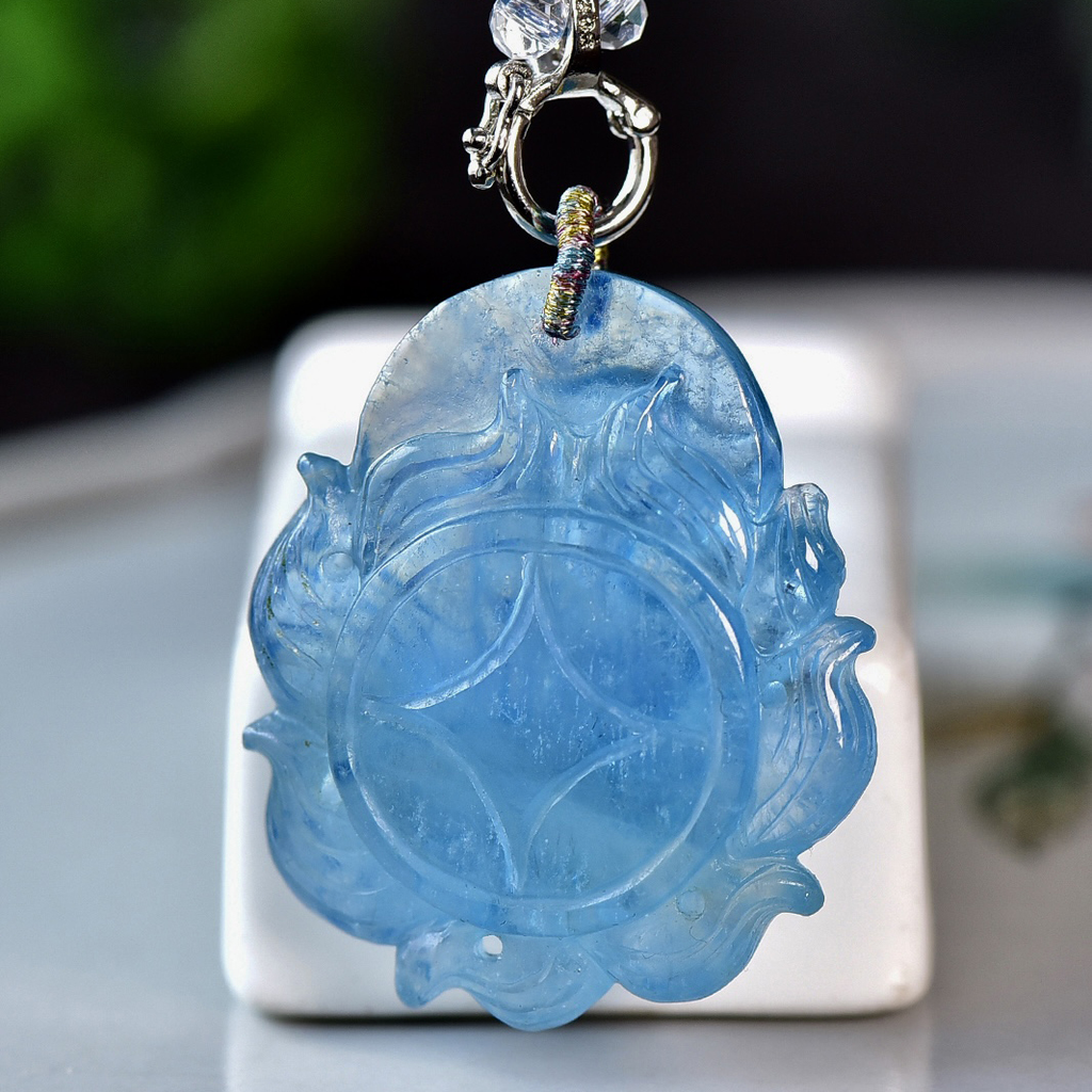 Natural Aquamarine Nine-Tailed Fox Pendant – Hand-Carved Crystal Fox Amulet for Protection & Serenity