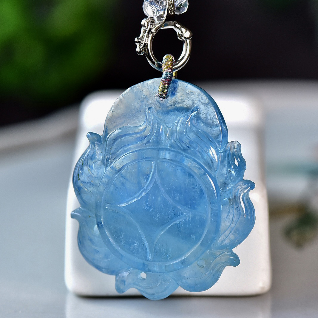 Natural Aquamarine Nine-Tailed Fox Pendant – Hand-Carved Crystal Fox Amulet for Protection & Serenity
