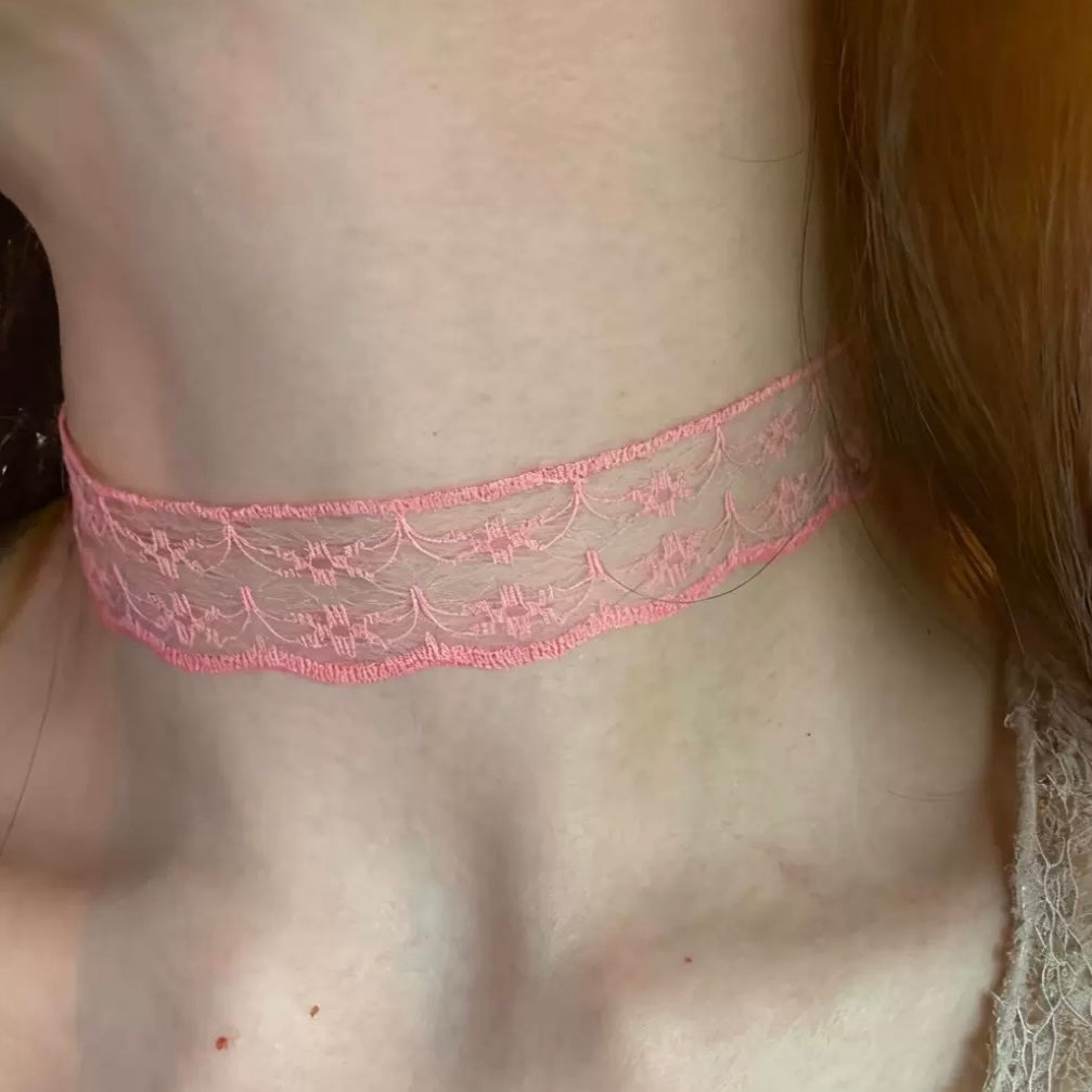 Floral Lace Choker Necklace – Hollow Embroidery Fabric Collar for Festive Looks