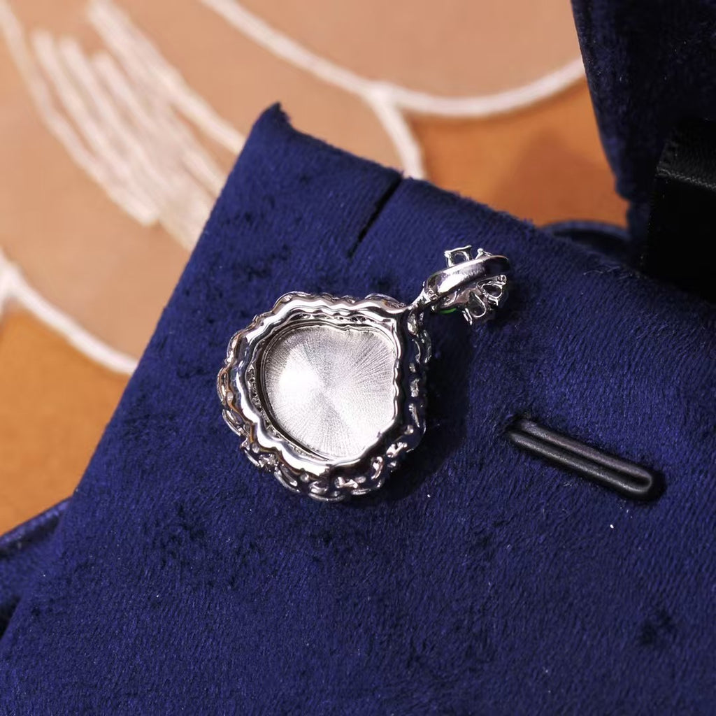 Natural Yellow Jadeite Buddha Pendant – Untreated Glassy Jadeite in 18K Gold with Diamonds