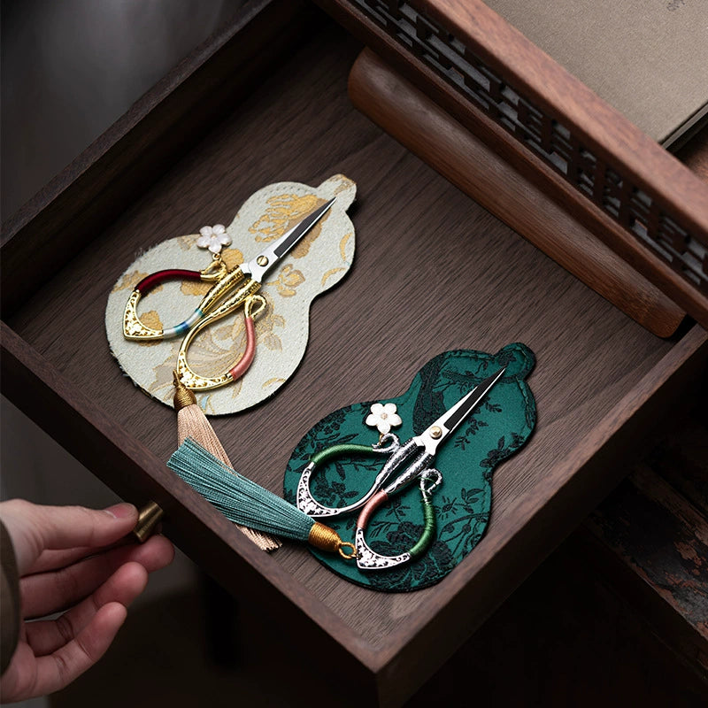 Vintage Titanium Tea Scissors Handcrafted Chinese Tea Accessory Zen-Inspired Tea Tool for Serenity & Craftsmanship