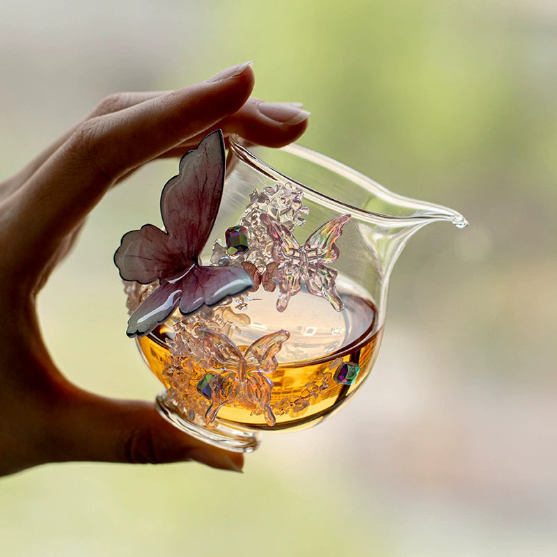Handmade Butterfly Glass Fair Cup Heat-Resistant Borosilicate Tea Pitcher Creative Tea Sharing Cup Oriental Aesthetic Teaware