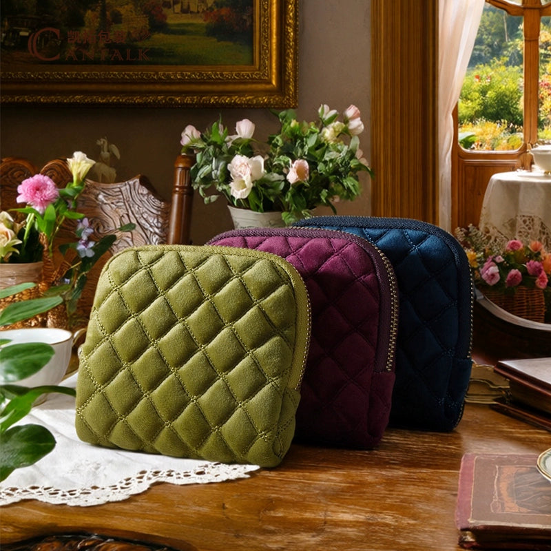 Velvet Quilted Travel Jewelry Organizer – Portable Zipper Case for Earrings, Rings & Necklaces
