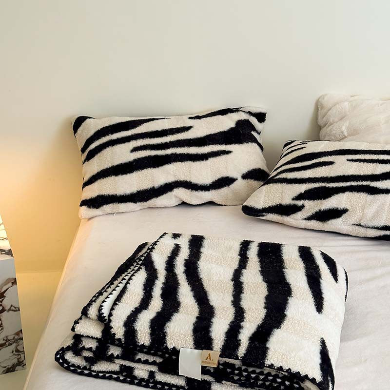 Luxury Faux Rabbit Fur Zebra Blanket – Nordic Plush Throw for Bed & Sofa