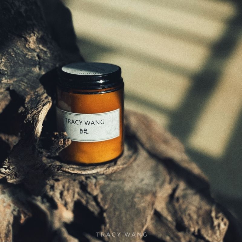 Handcrafted Soy Wax Scented Candle – Essential Oil Relaxation Candle for Bedroom & Gift by TRACY WANG